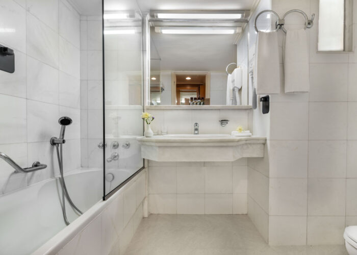 AQUILA RITHYMNA BEACH ACCOMMODATION