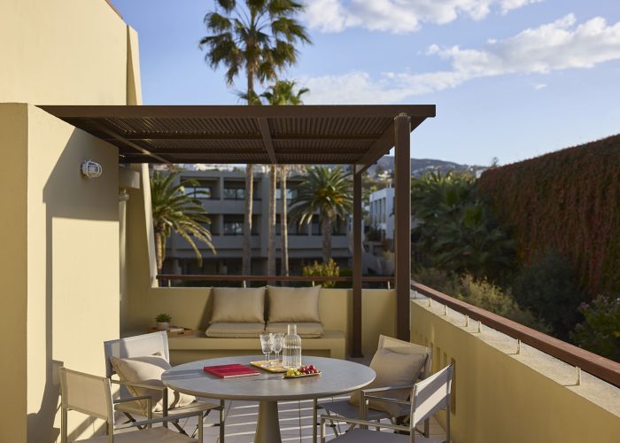 rithymna_beach_mythica_two_bedroom_suite_sea_view_4