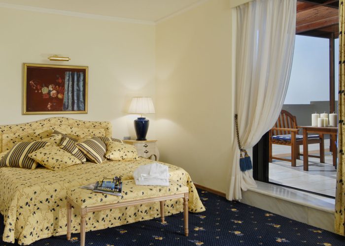 rithymna_beach_mythica_two_bedroom_suite_sea_view_8